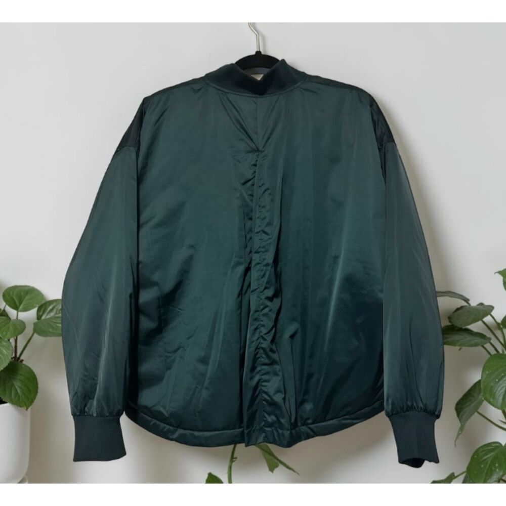 A New Day Women’s Green Bomber Jacket Size M | Oversized Full Zip
